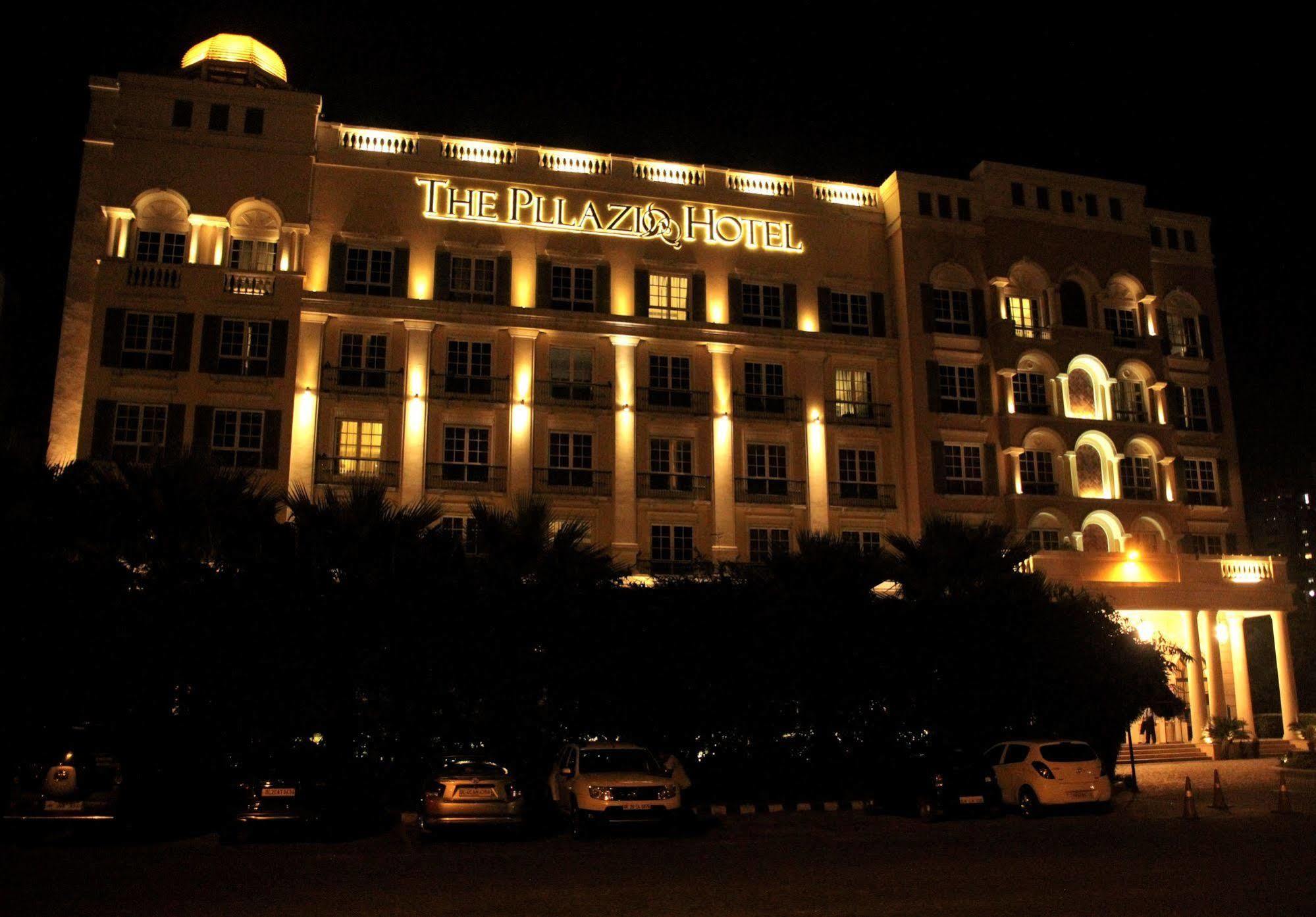 The Pllazio Hotel Gurgaon Exterior foto